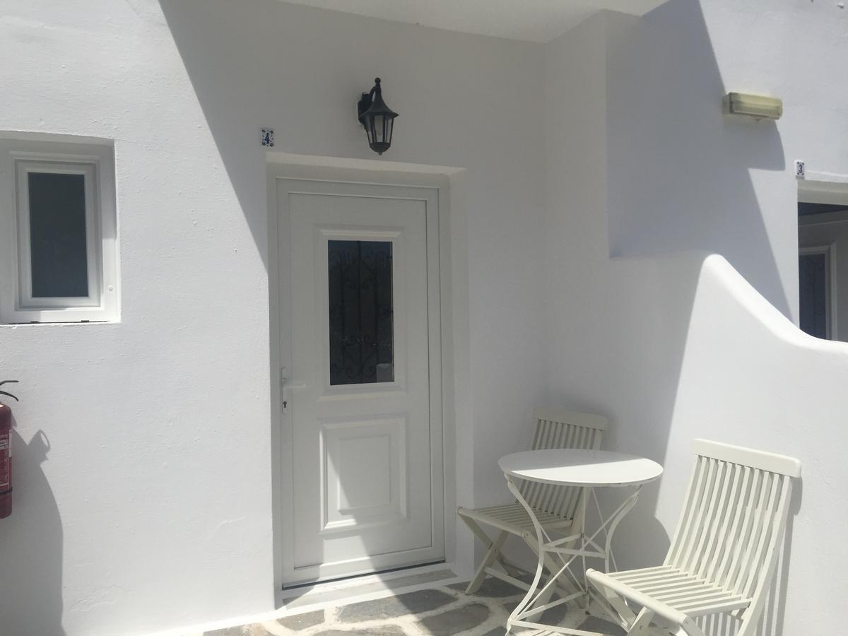 Katerina * Platys Gialos (Mykonos)